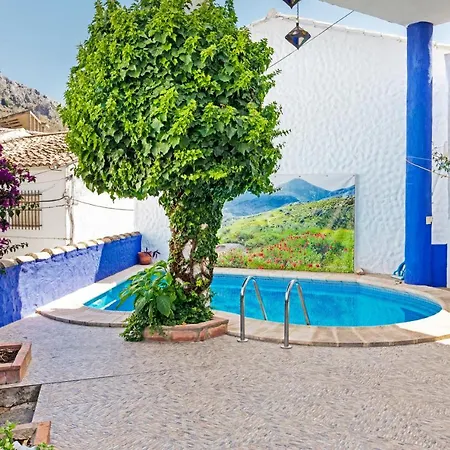 Apartamentos Jaronil Benaocaz Exterior photo
